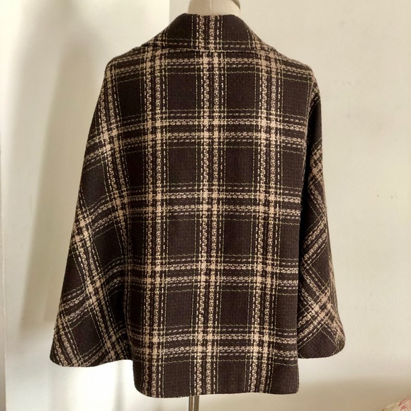 Beth Bowley Anthropologie Plaid Cape - Picture 5 of 7